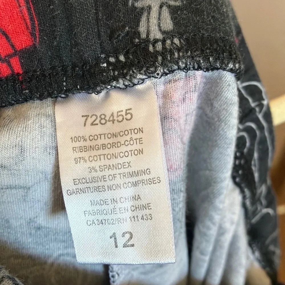 Children’s Black and Red Graphic sleep bottoms 12